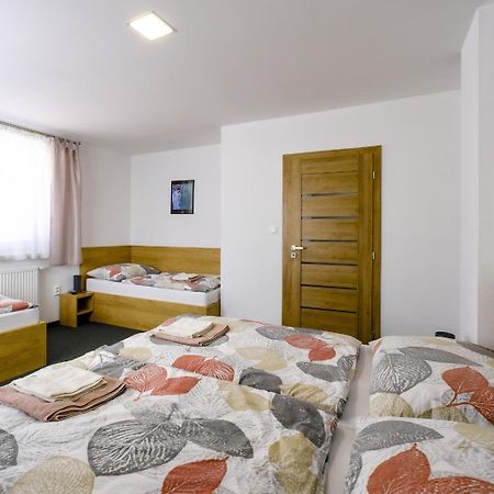 Villa Michaela Bešeňová Extérieur photo